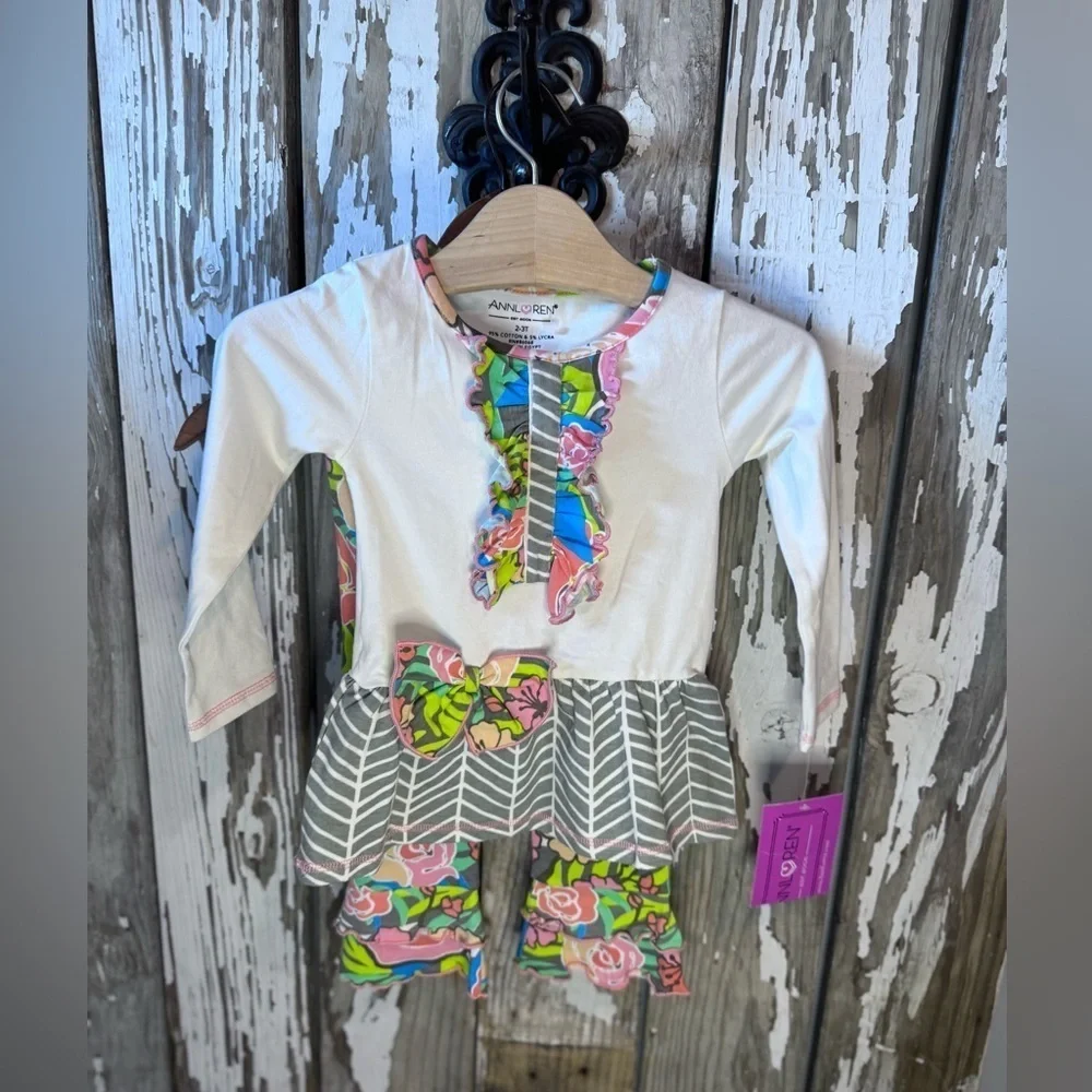 Ann Loren 2PC Set Floral & Herringbone Size 2/3T NWT